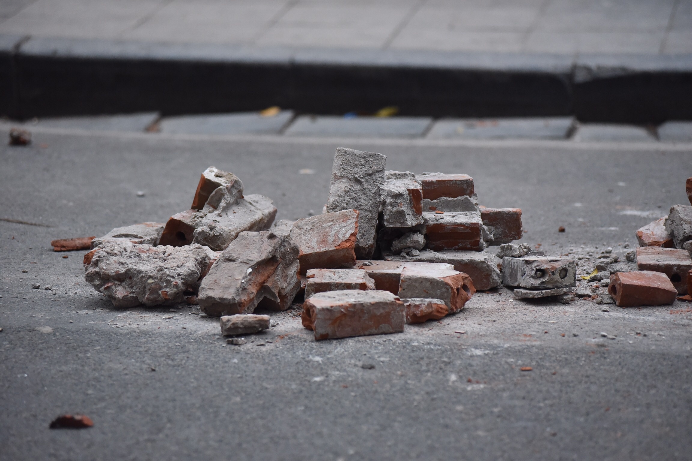 nhà phố cổ sập ảnh 5 nha pho co sap anh 5