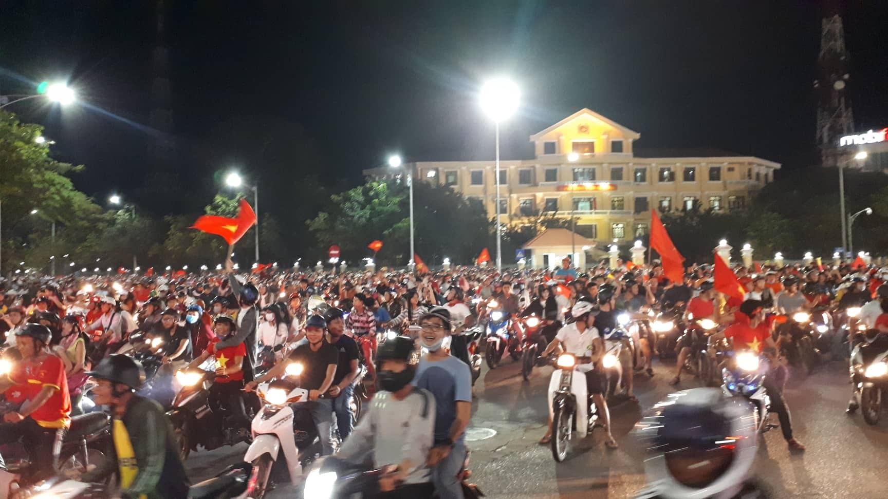 CDV an mung chien thang Viet Nam anh 13