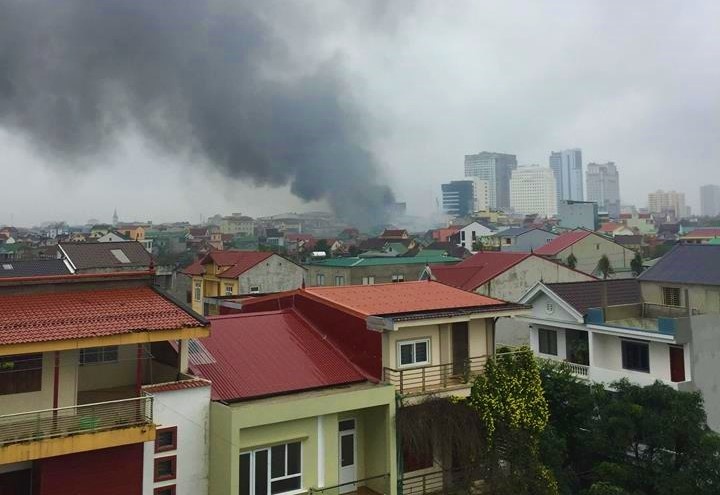 Chay kho hang gan cho Vinh anh 1