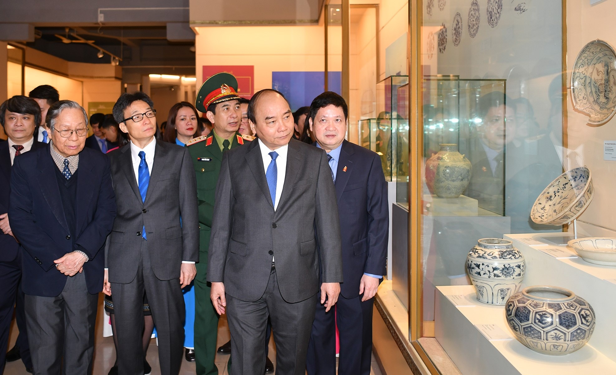 Thu tuong: Tai sao lich su chua phai la mon hoc hap dan? hinh anh