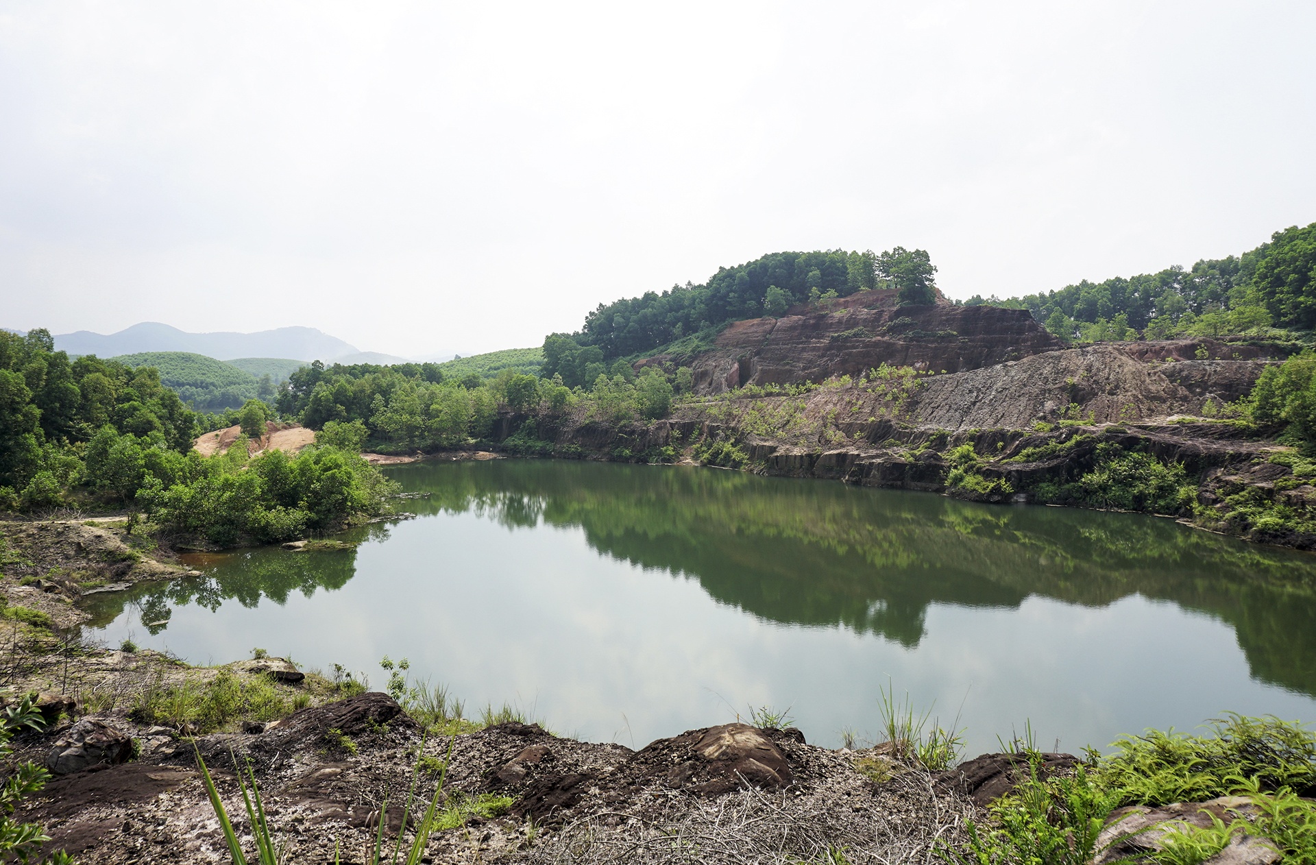 thủ phủ đá đỏ Quỳ Châu ảnh 6 thu phu da do Quy Chau anh 6