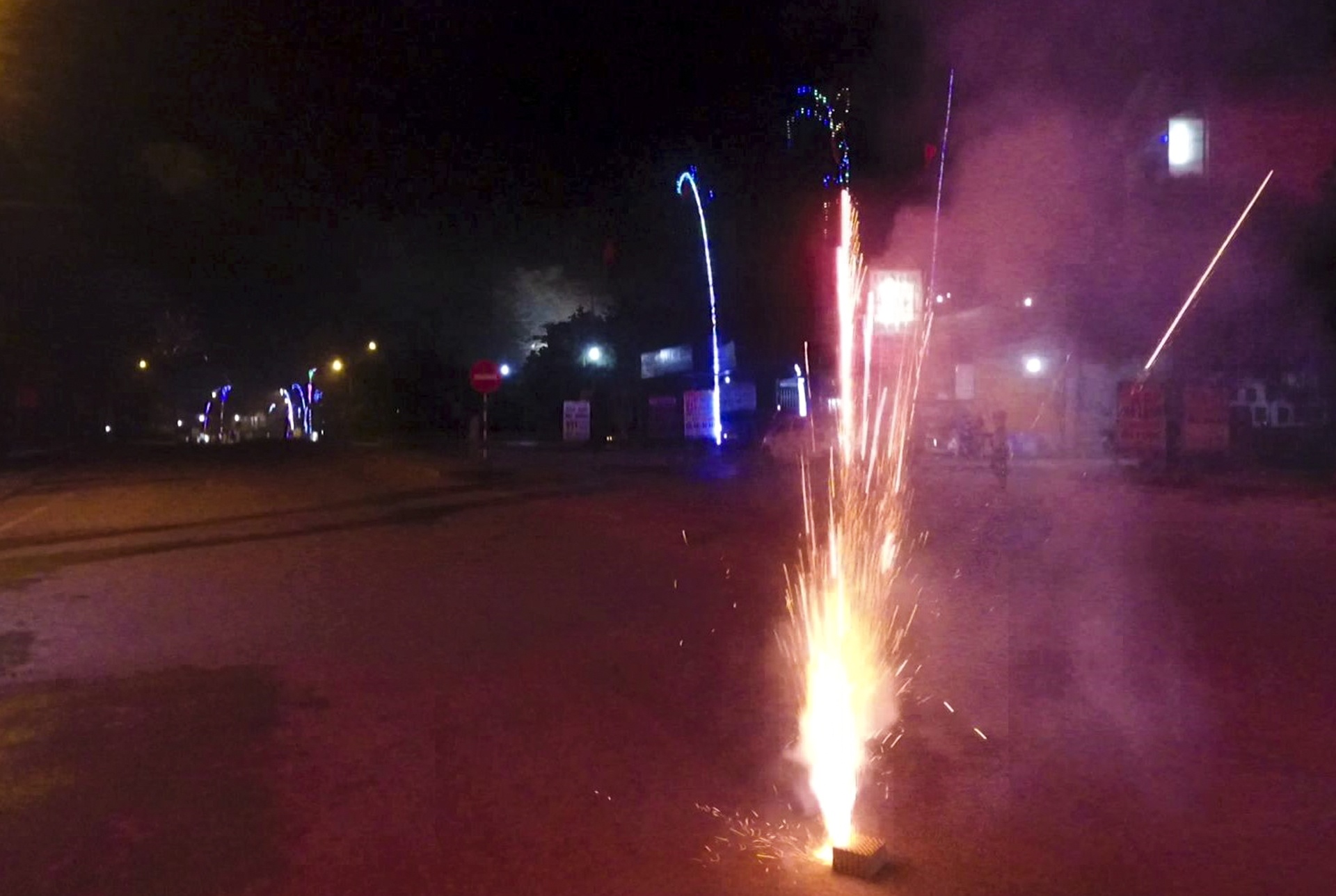 Phao hoa o Ha Tinh anh 2