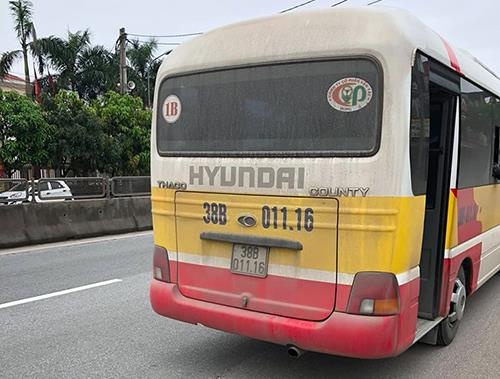 Cong an vao cuoc vu nu hanh khach to bi tai xe, phu xe hanh hung hinh anh