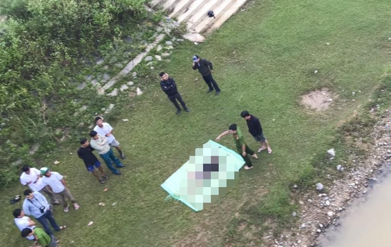 thi the nan nhan noi duoi song anh 1