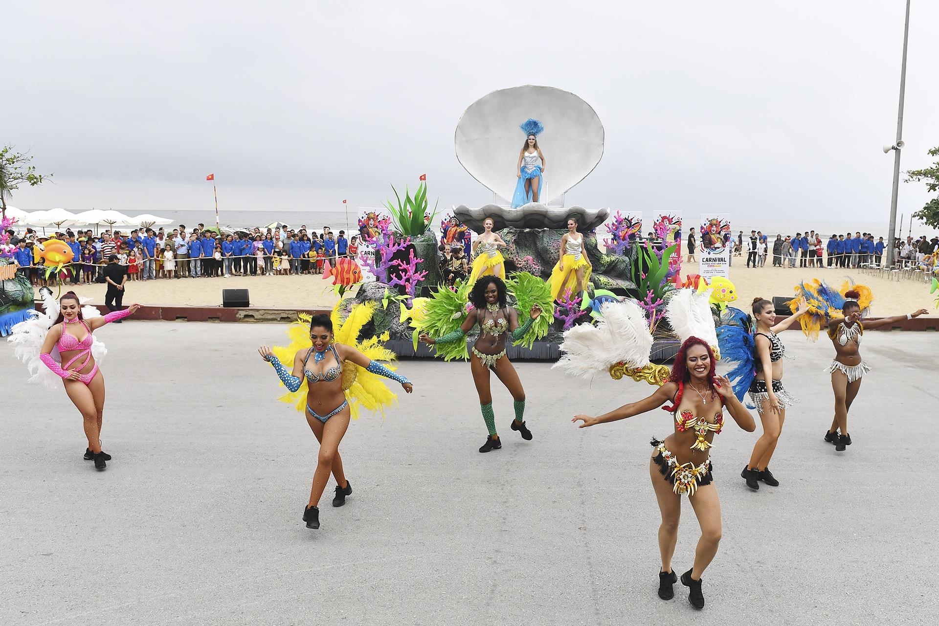 du lich bien Sam Son anh 35