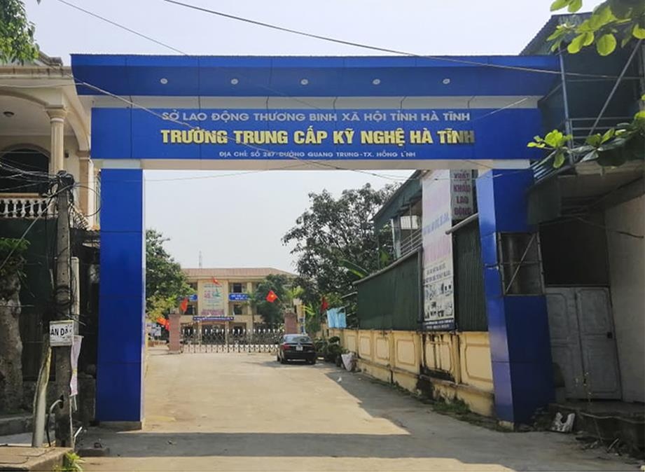 cu ba bi cho can nguy kich anh 2