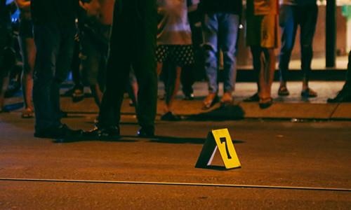 Xa doi truong chem chau vi 200.000 dong bi khoi to hinh anh