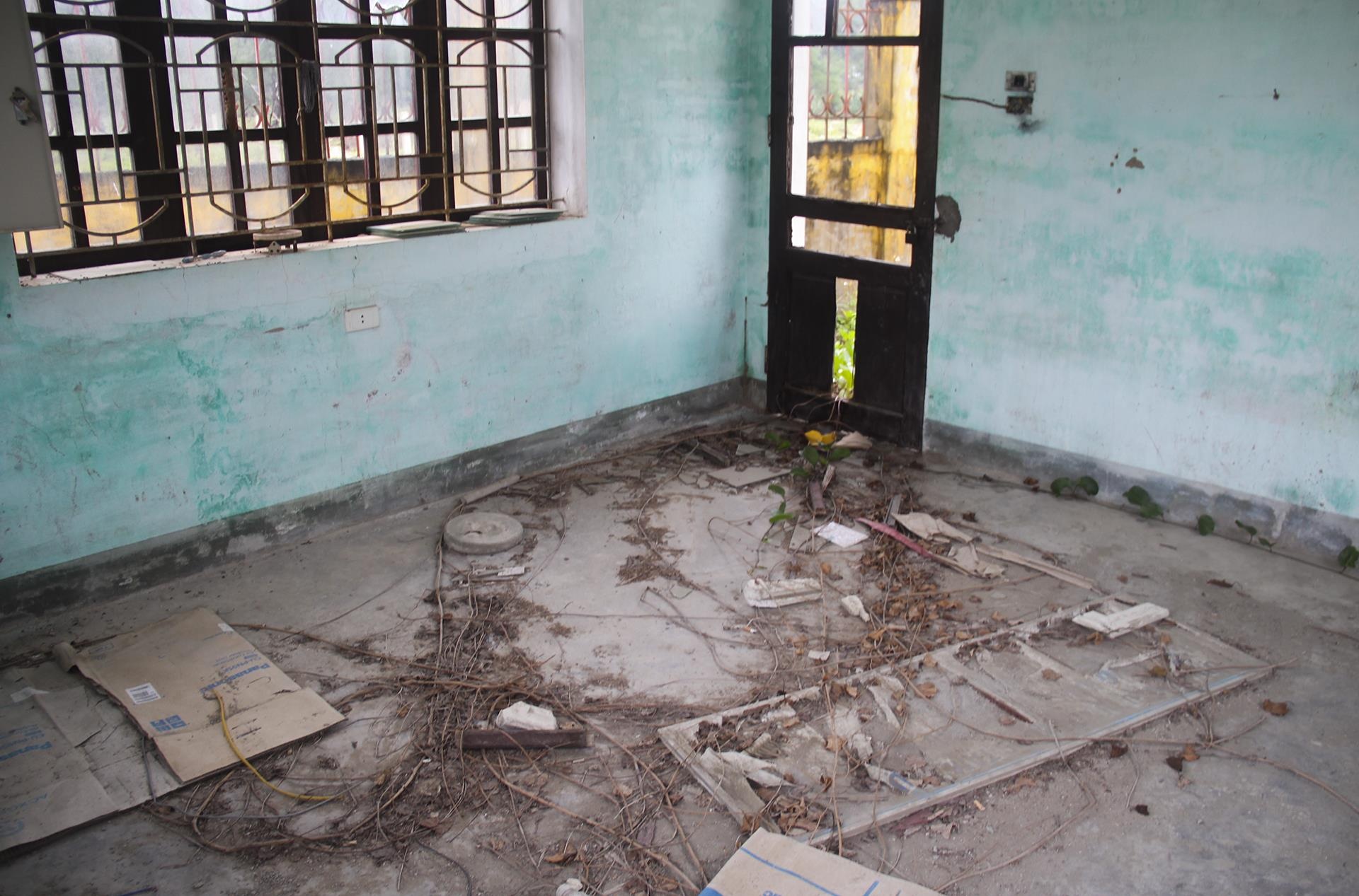 trung tap thuc nghiem hoang phe anh 9