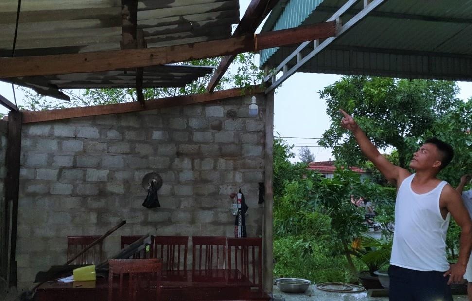 Mua lon kem loc xoay thoi bay hon 100 mai nha hinh anh