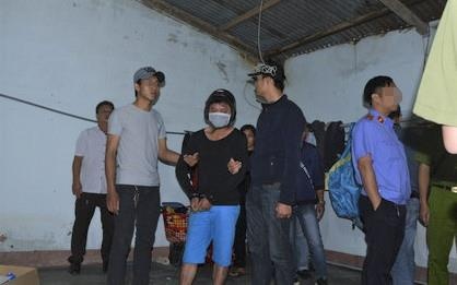 chong giet vo roi dot xac phi tang anh 1