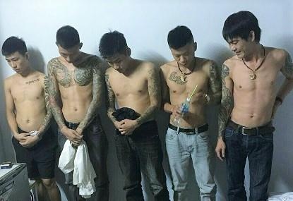 nhóm thanh niên mở tiệc ma túy ảnh 1 nhom thanh nien mo tiec ma tuy anh 1