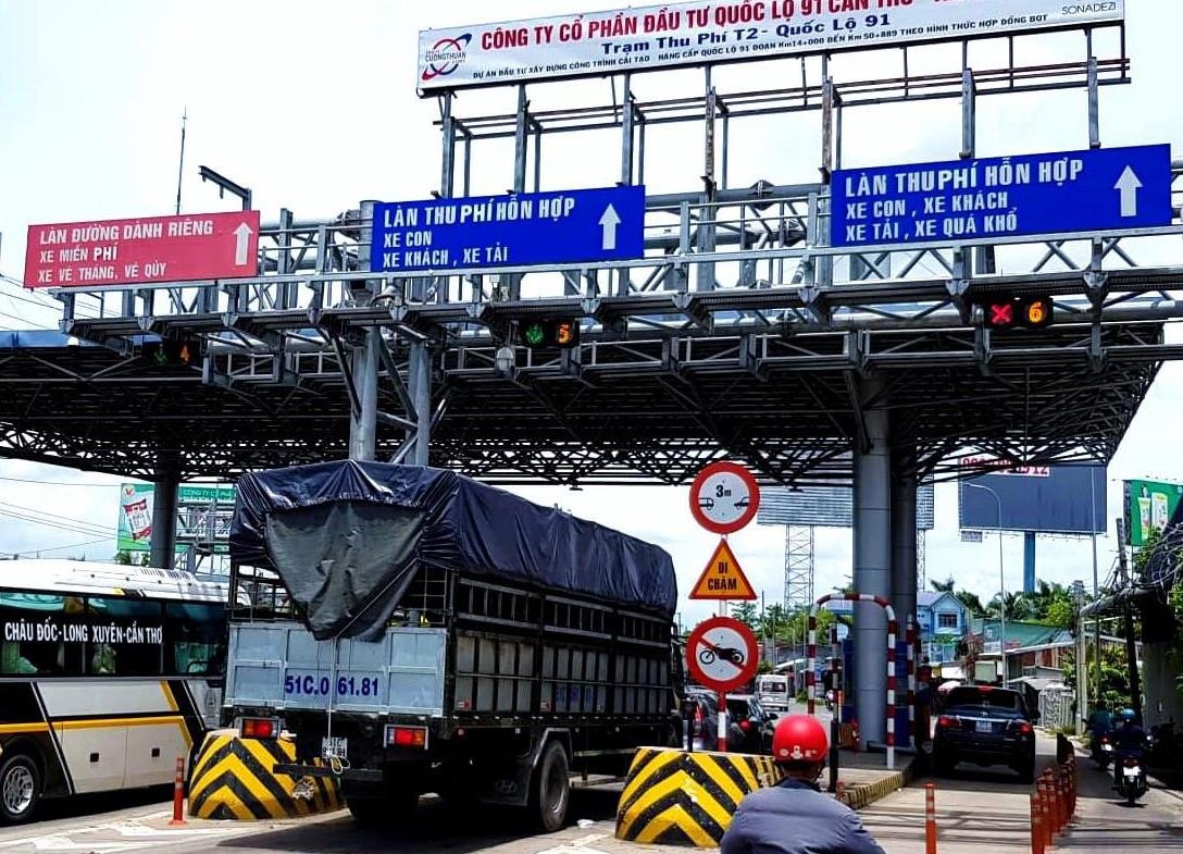 Mo rong dien giam phi dich vu qua tram thu phi T2 hinh anh