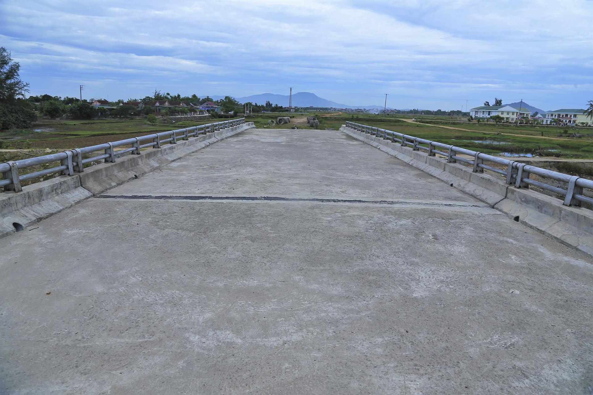 cau tien ty bo khong anh 10