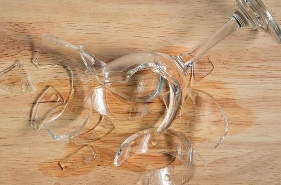 9X vuong lao ly khi di doi no 350 trieu hinh anh