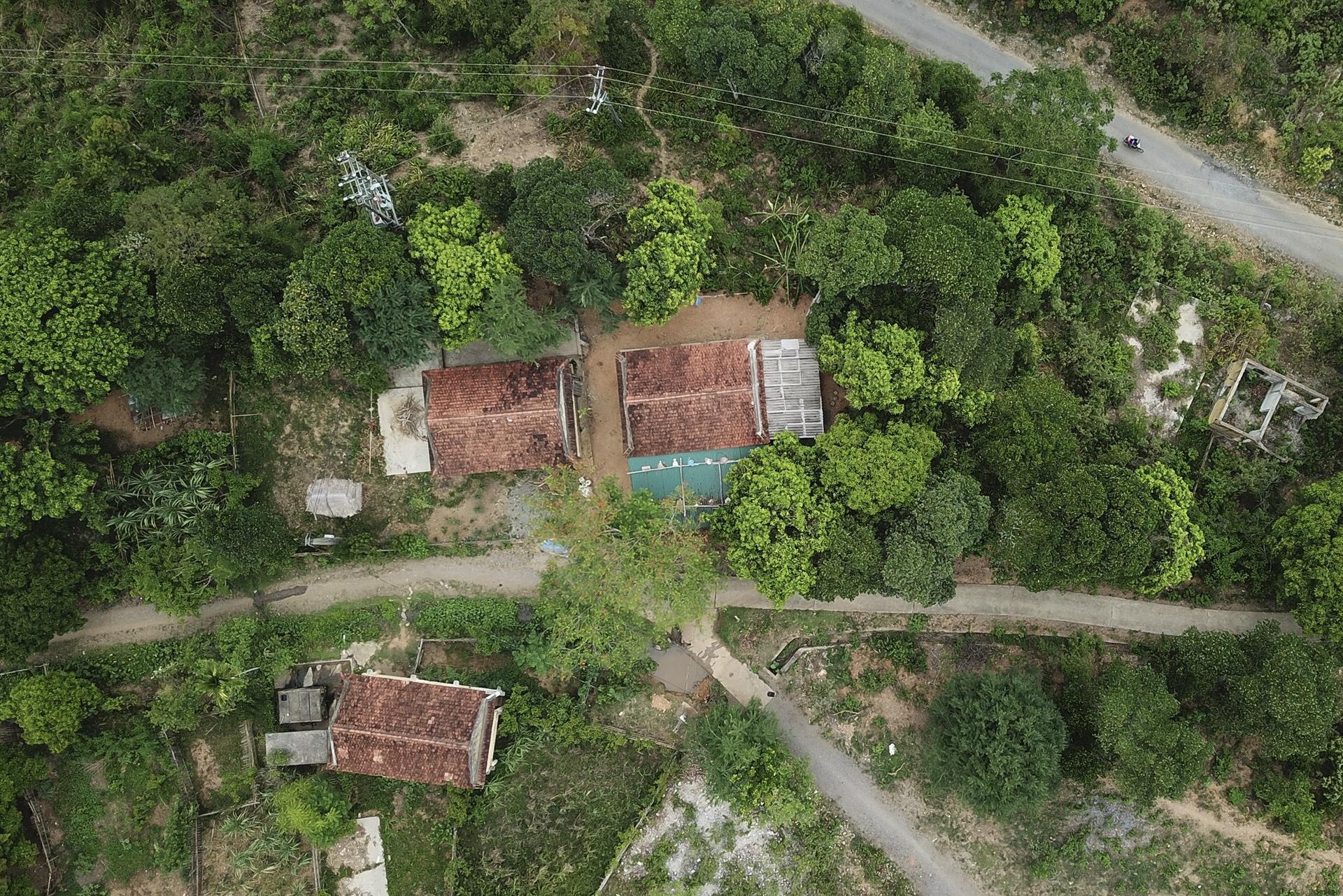 tai dinh cu thuy dien Ban Ve hoang lanh anh 2