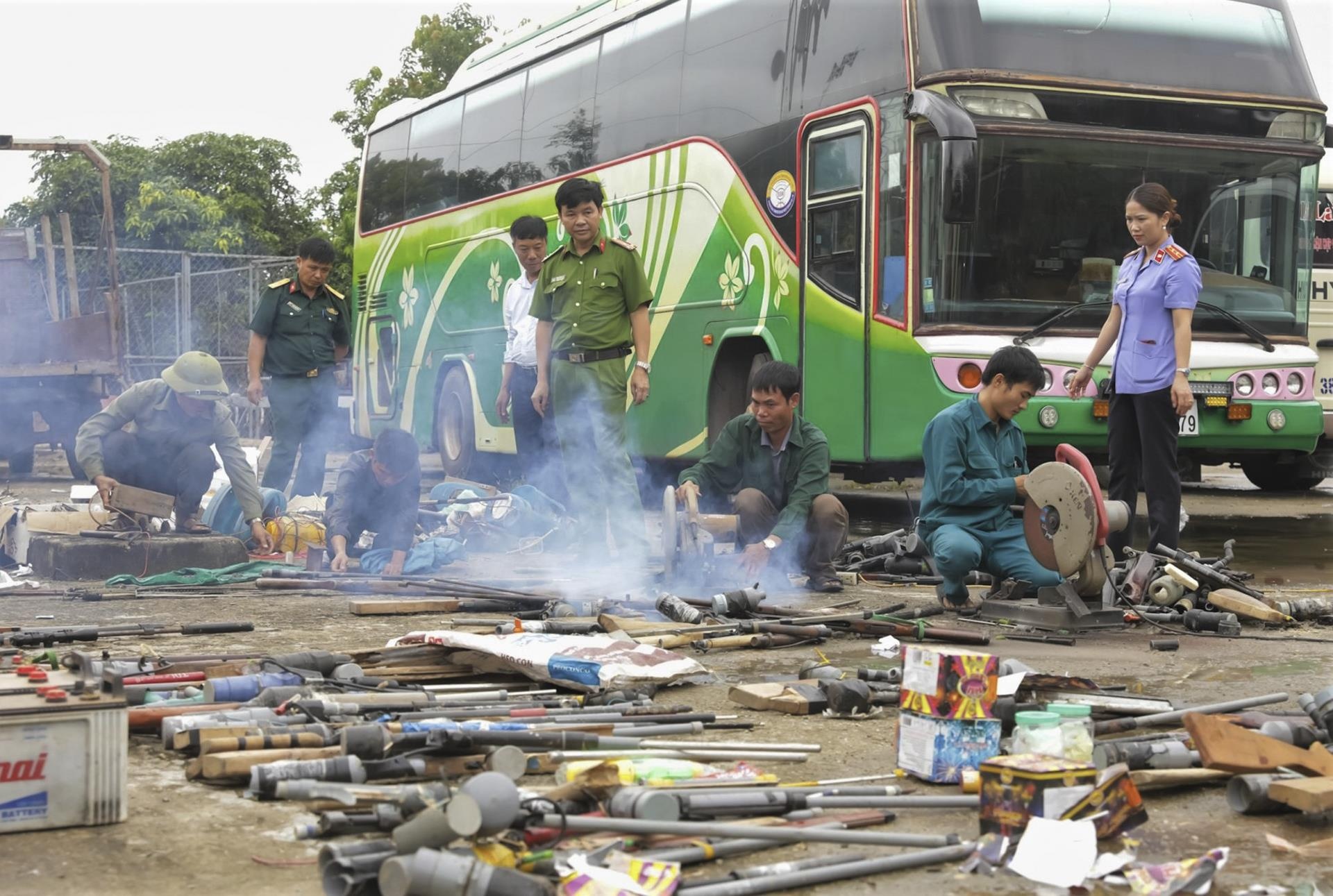 tieu huy vu khi nong anh 10