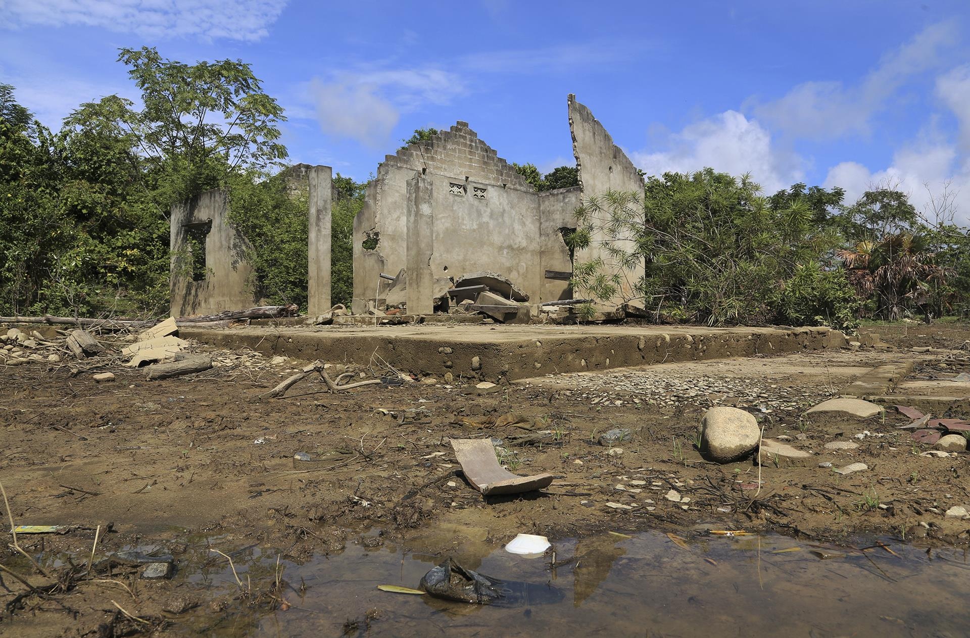 ho chua nuoc Ngan Truoi Ha Tinh anh 10