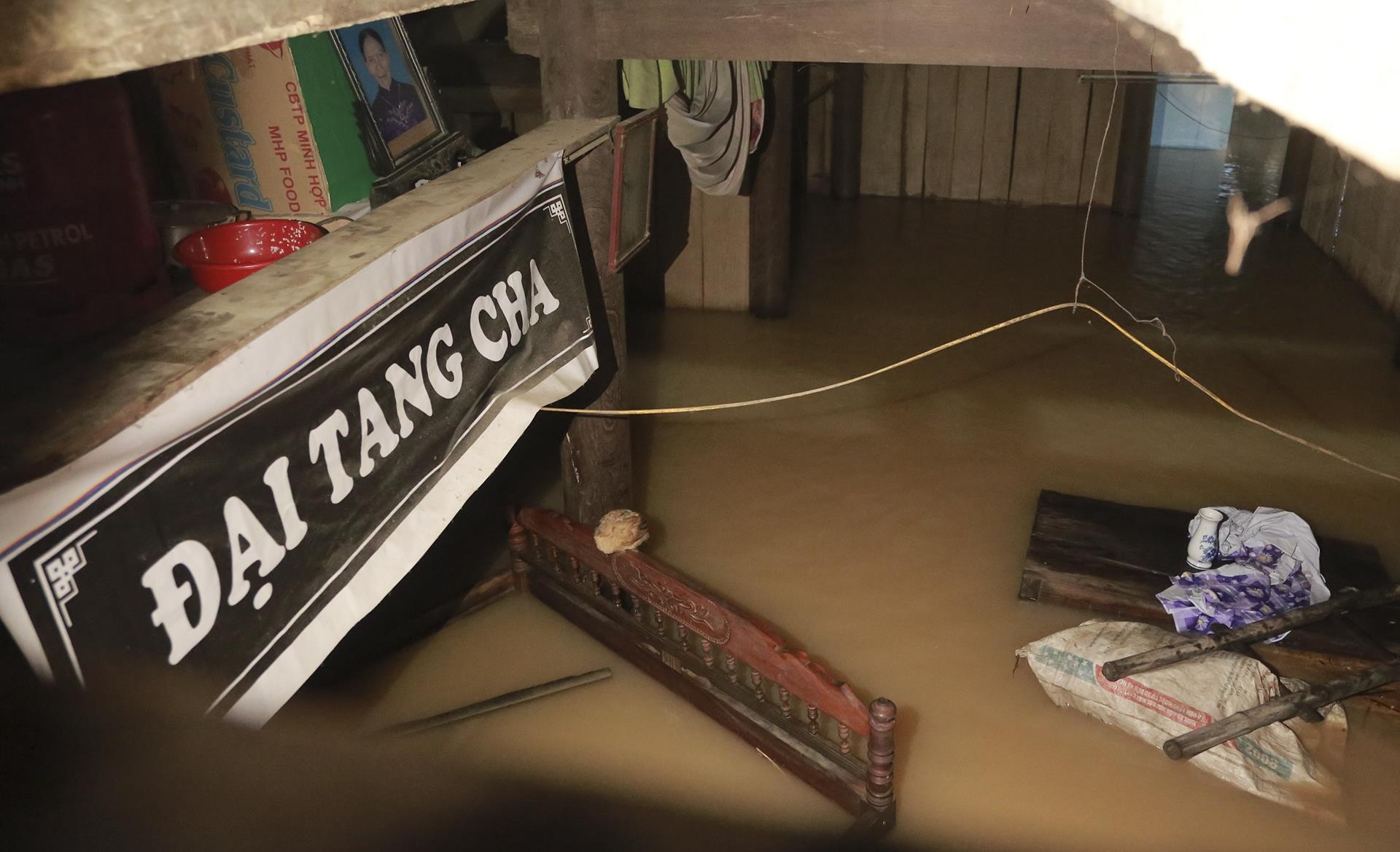 dem o ron lu Phuong My anh 12