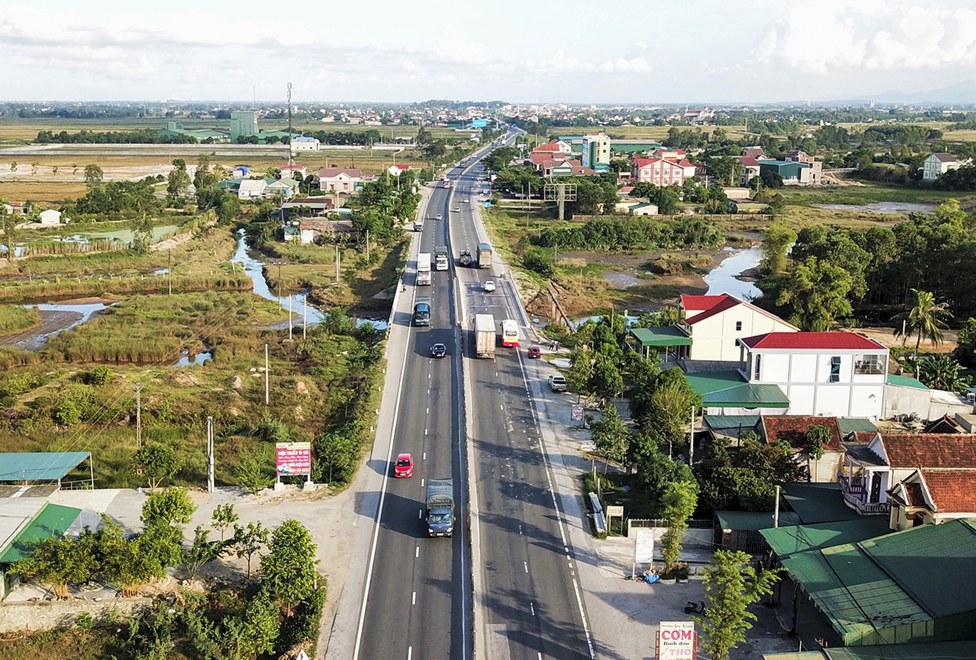 quoc lo 1 bong troc anh 1