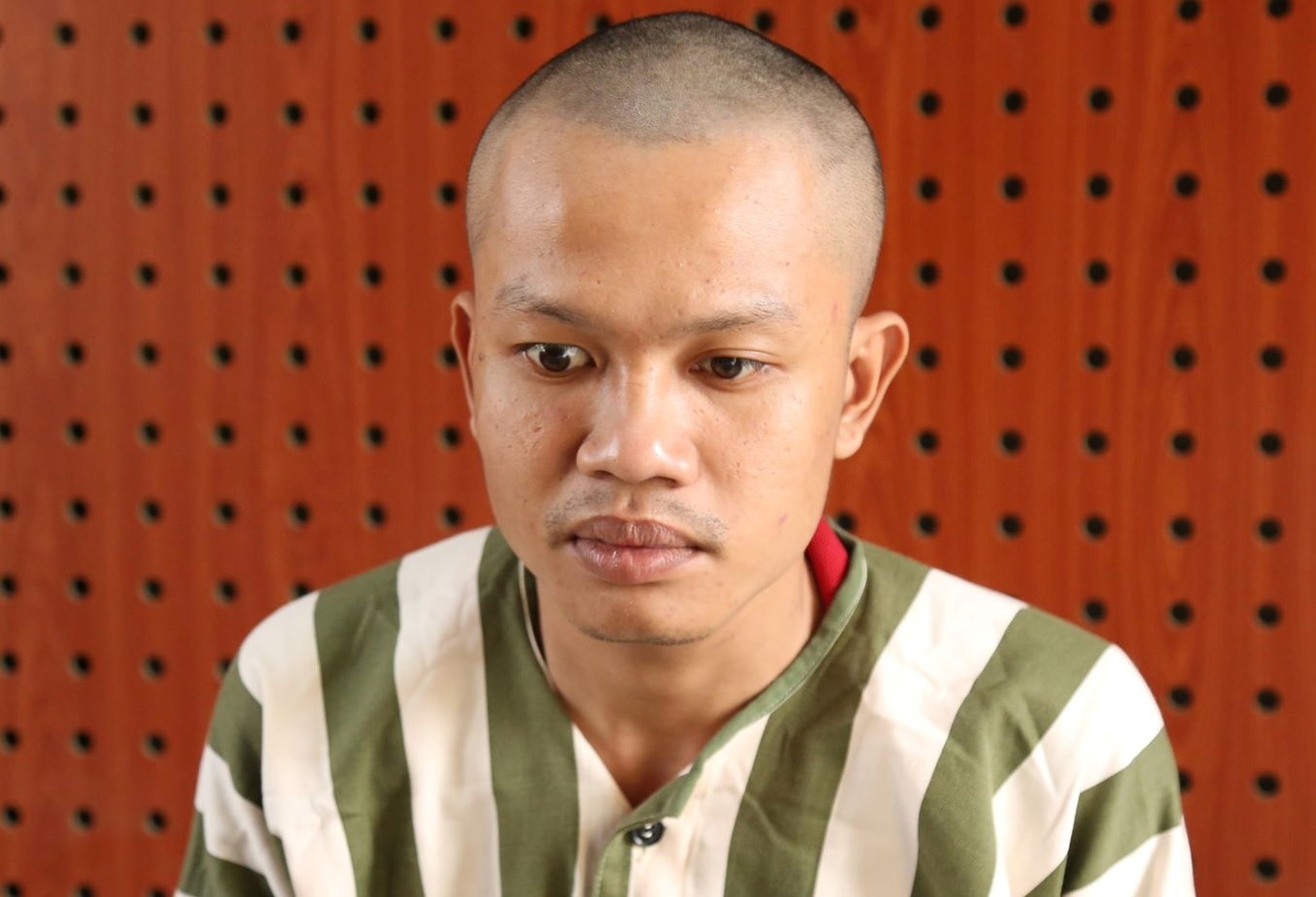 Con trai ke dao vao co me de cuop 110.000 dong hinh anh