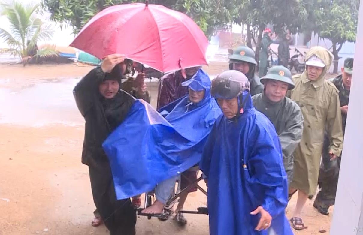 Di doi dan truoc khi bao Nakri do bo hinh anh