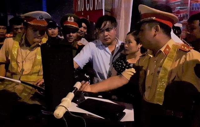 Khoi to Chu nhiem UBKT o Ha Tinh lai oto tong chet nguoi hinh anh