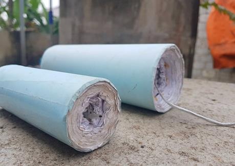 Nam sinh nhap vien vi tu che phao no hinh anh