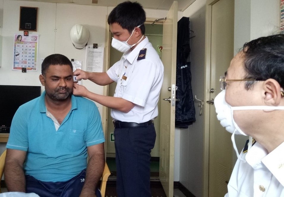 Ha Tinh thanh lap 3 doi co dong phong chong virus corona hinh anh