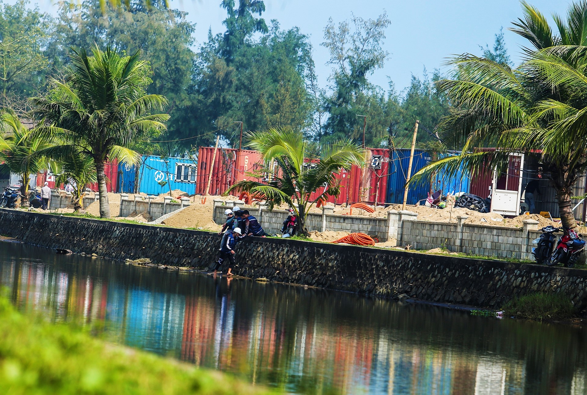 rung phong ho bi pha nat anh 6