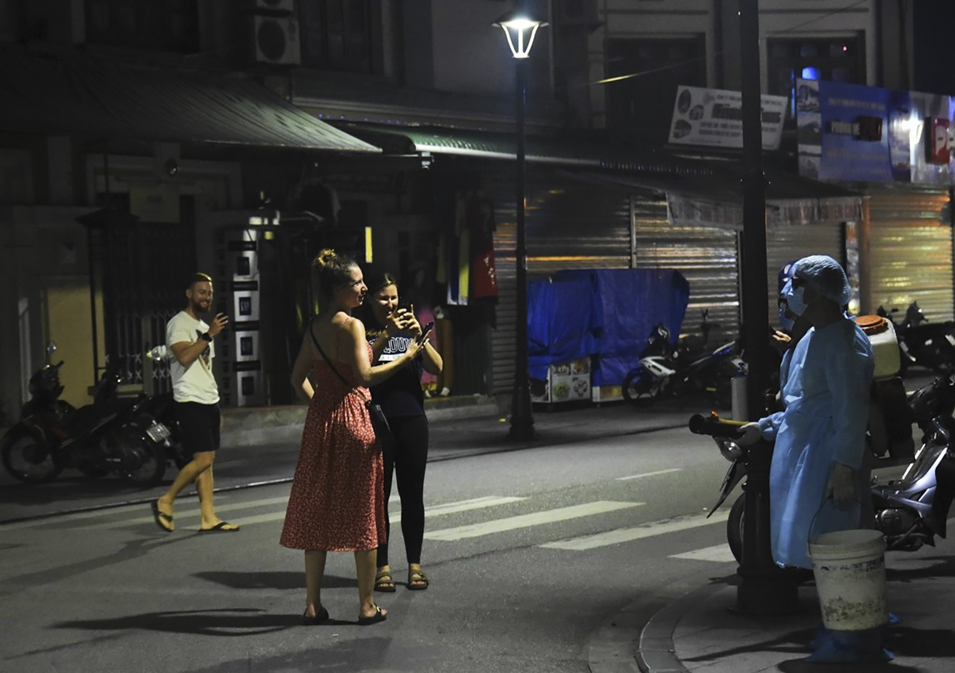 khu trung noi co ca nhiem covid anh 8