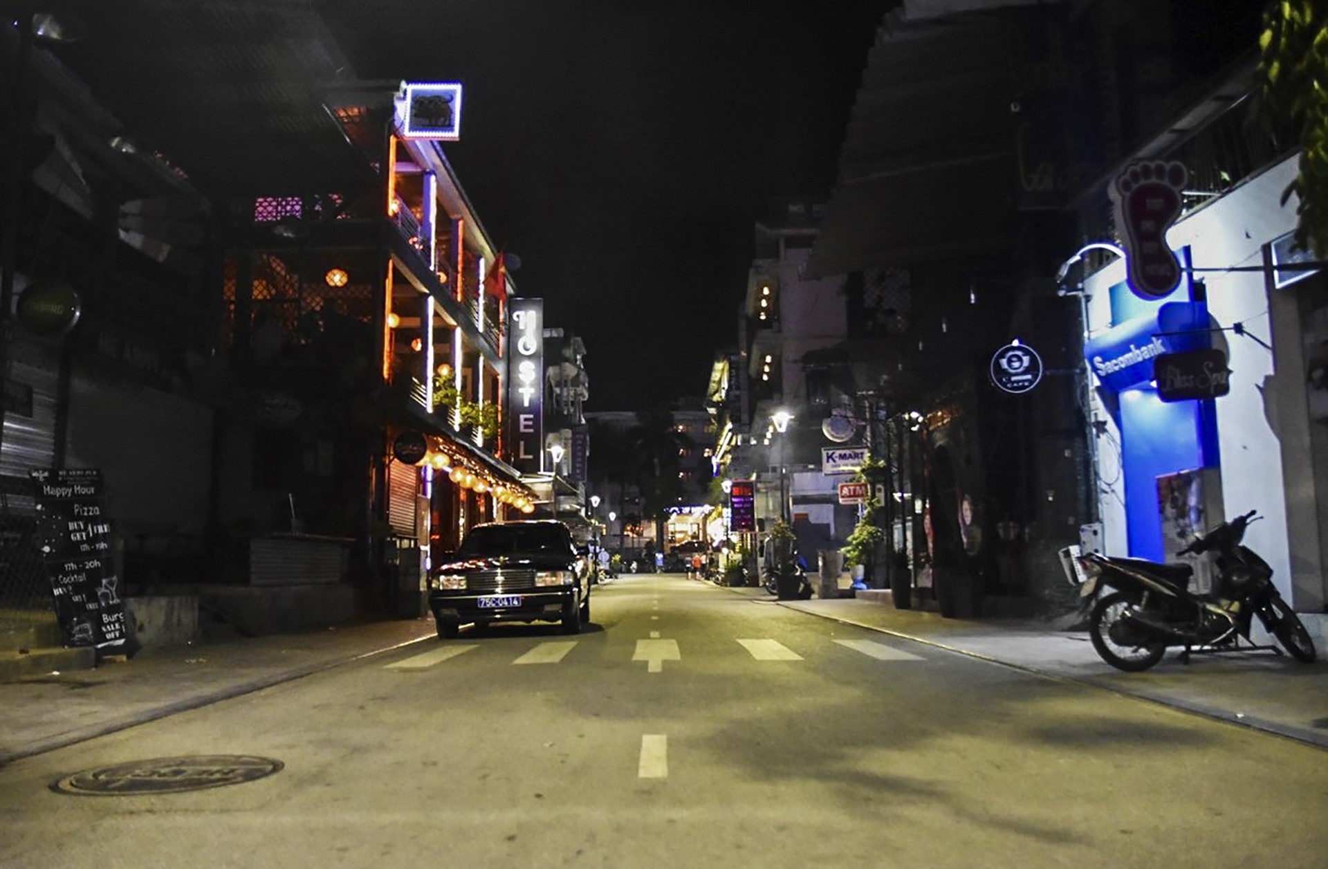 khu trung noi co ca nhiem covid anh 1