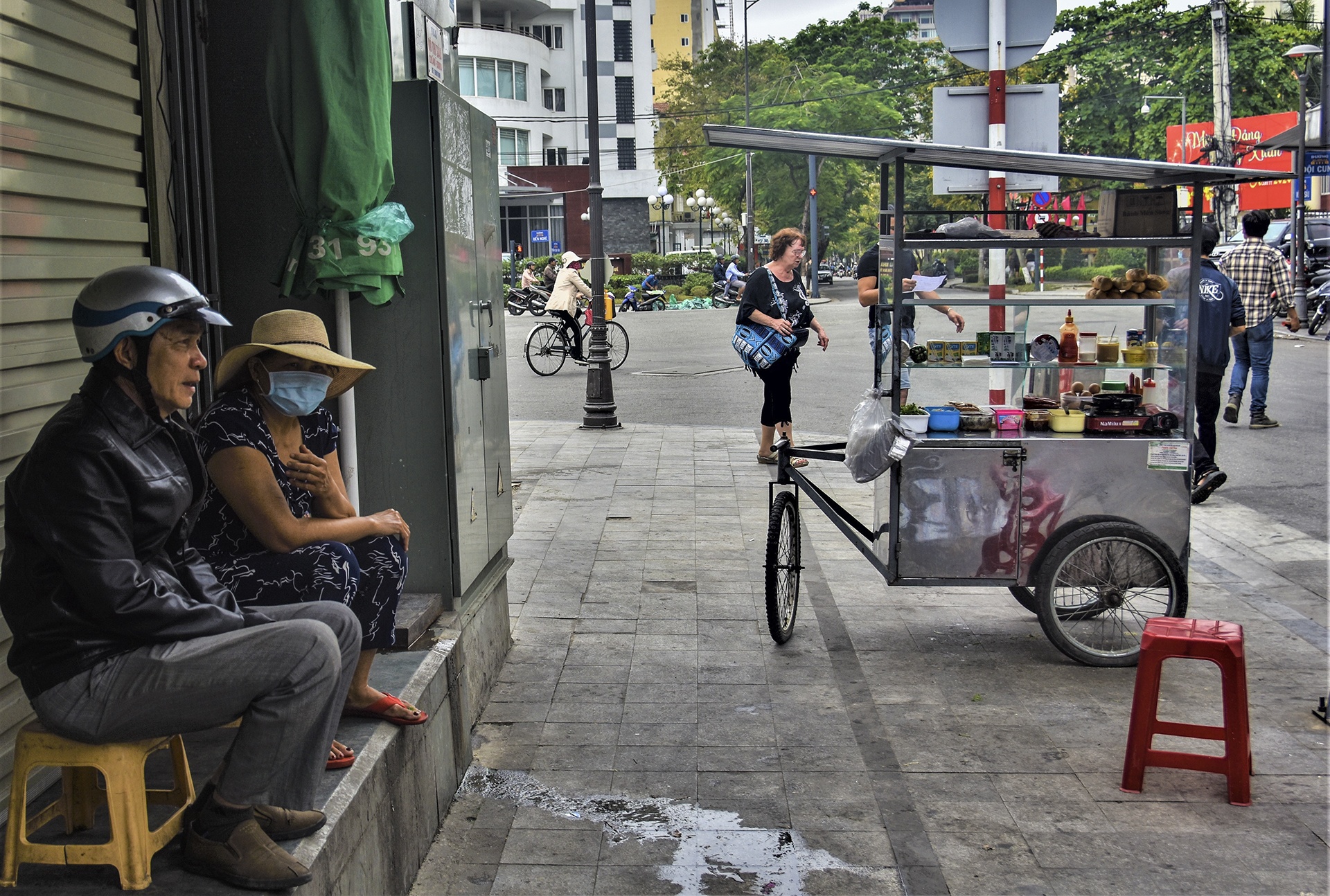 Hue vang nguoi vi Covid anh 11