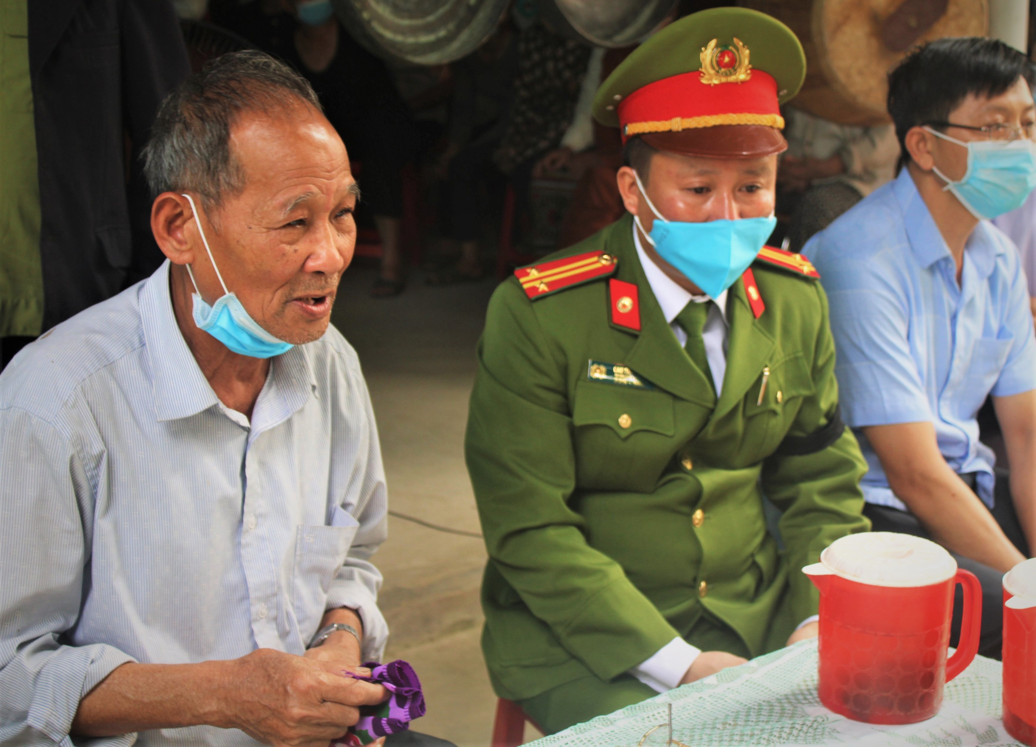 cong an hy sinh o Nghe An anh 8