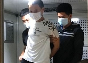 Hanh trinh 2.000 km truy duoi ke sat hai co gai 16 tuoi hinh anh