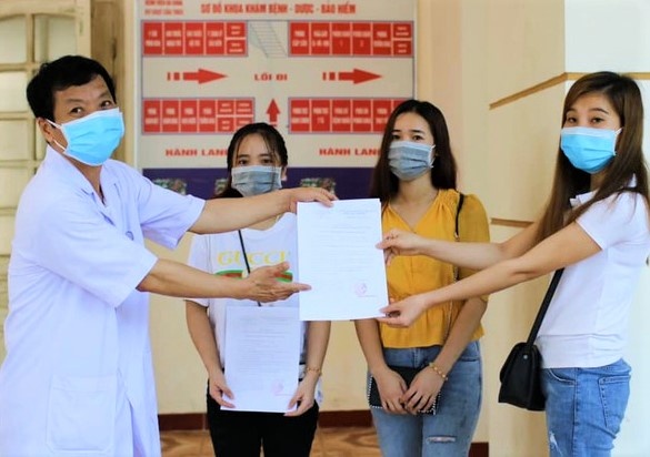 chua khoi Covid anh 1