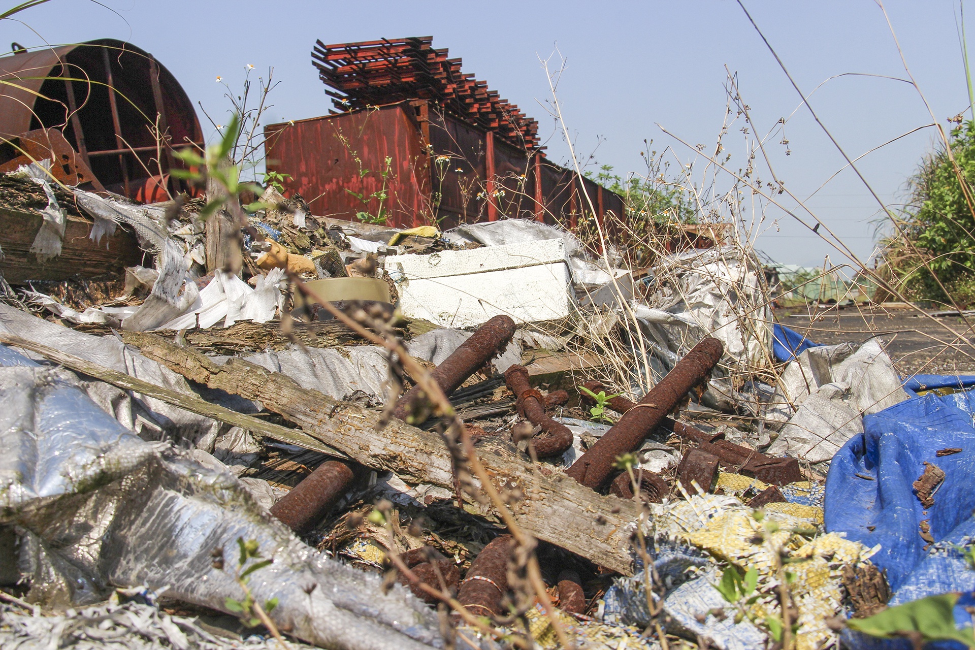 Khoi to vu nha may thep gay that thoat nghin ty anh 2