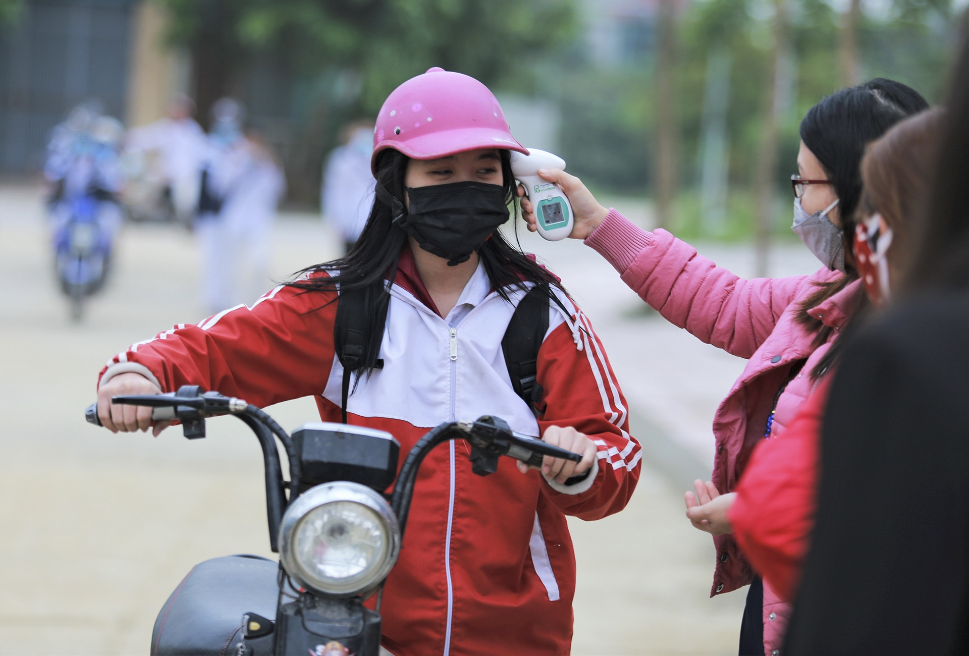 hoc sinh tro lai truong sau dich Covid-19 anh 3