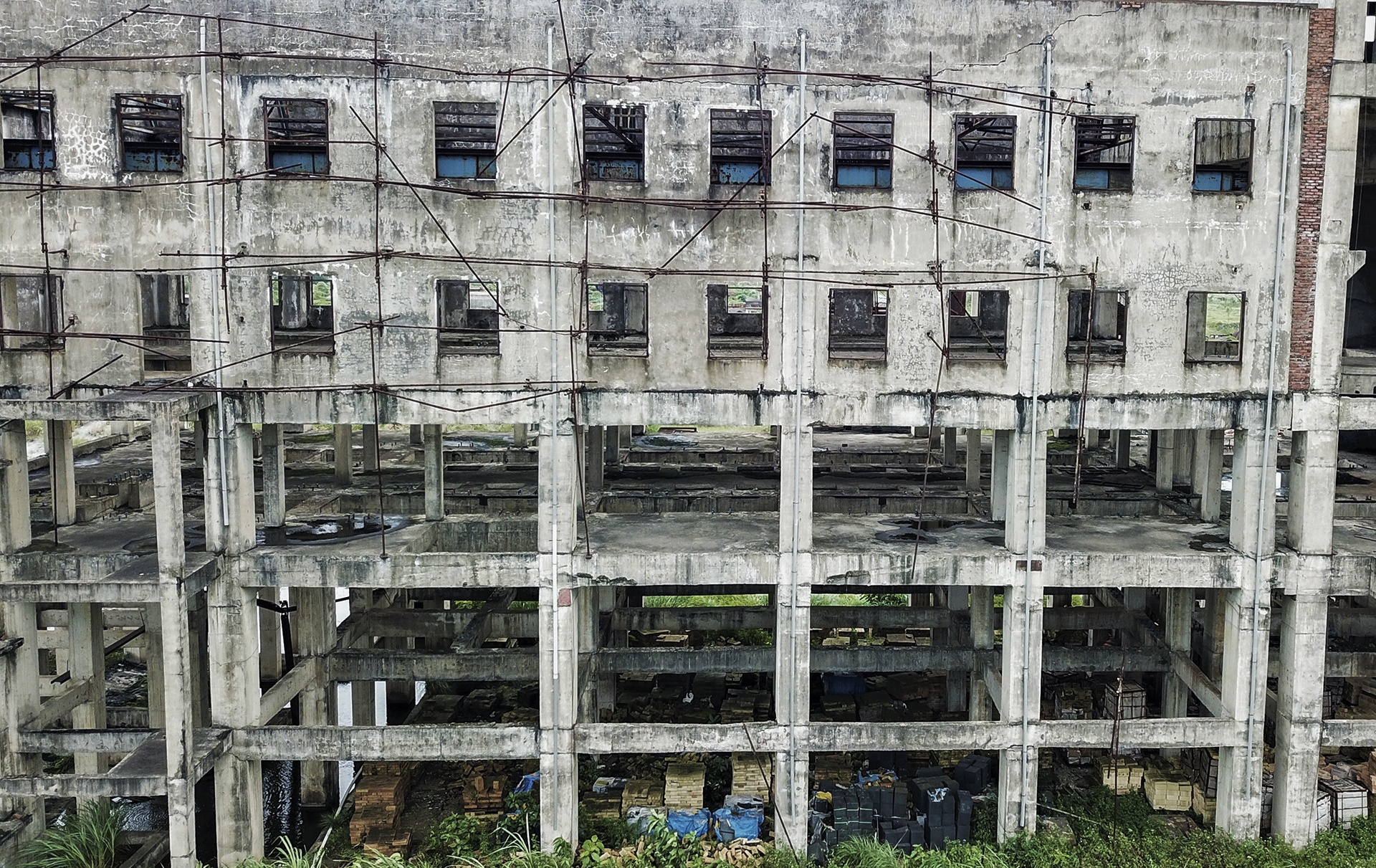 nha may thep nghin ty bo hoang anh 8