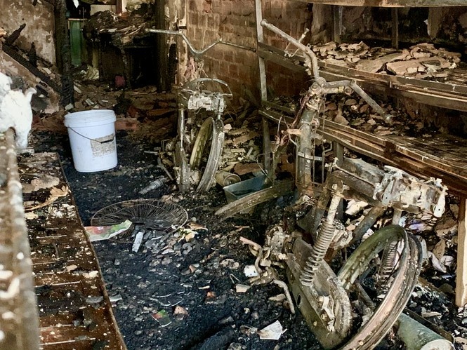 chay nha trong dem anh 2