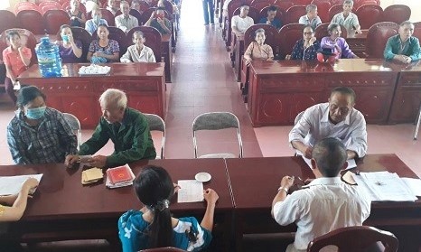 Thanh Hoa se xu nghiem can bo neu van dong dan tu choi nhan ho tro hinh anh