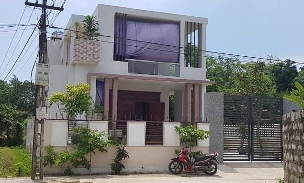 ho can ngheo di oto anh 2