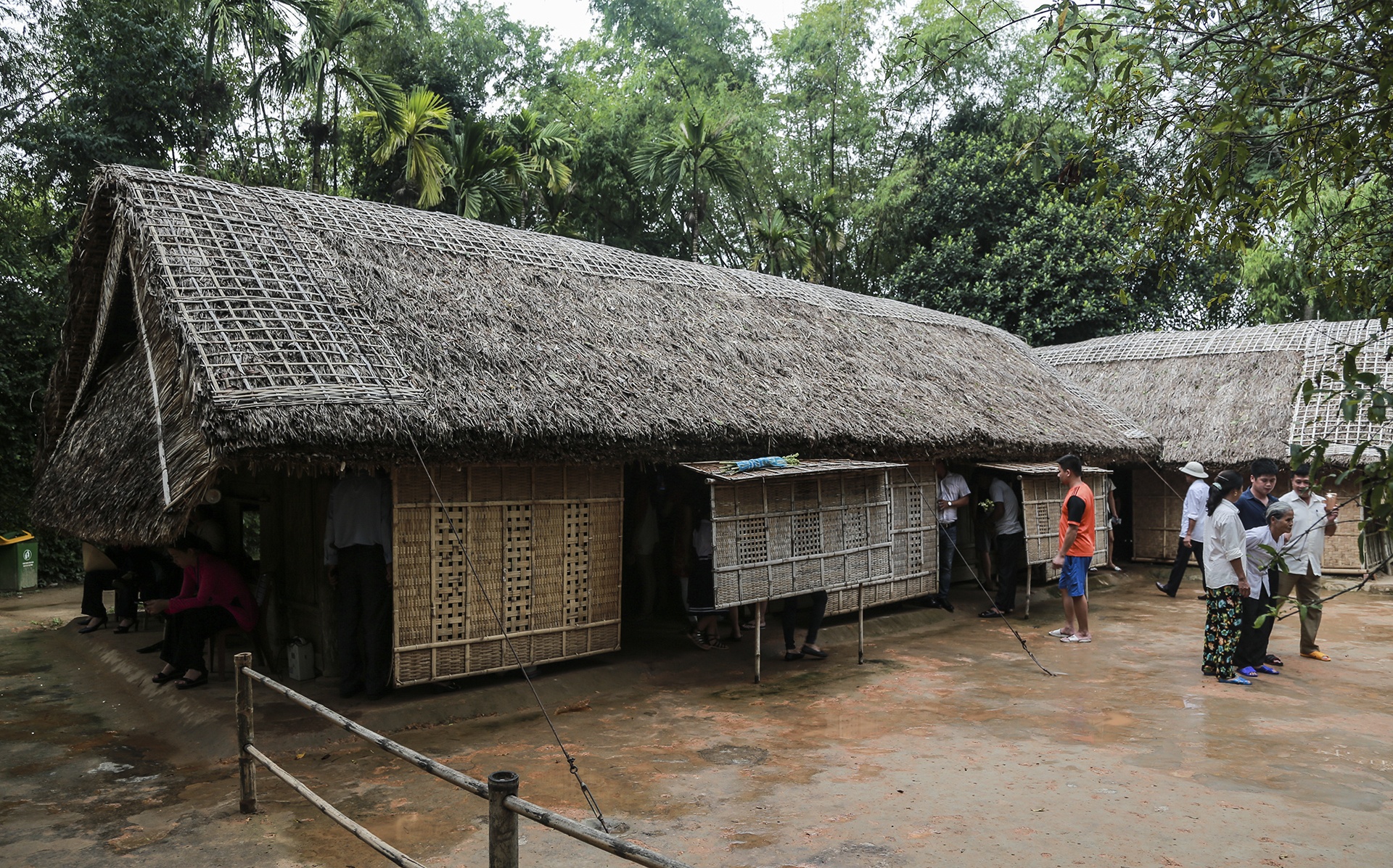 Lang Sen que Bac Ho anh 4