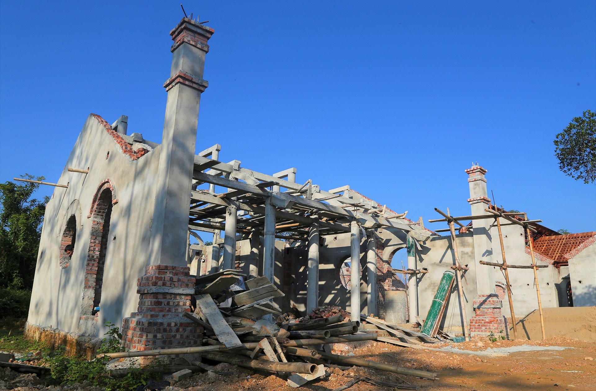 chua xay lan di tich anh 2