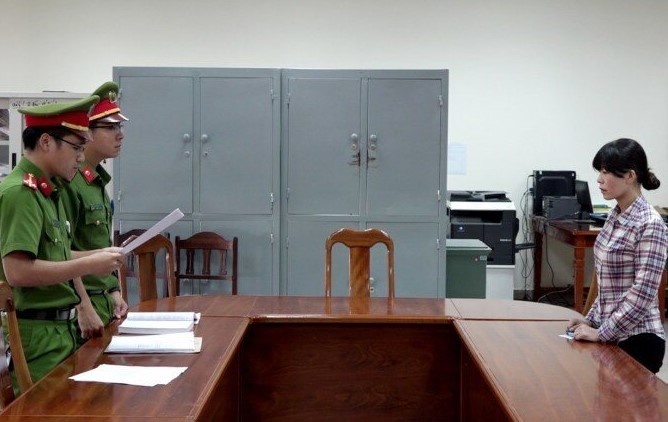 doanh nghiep tron thue anh 1