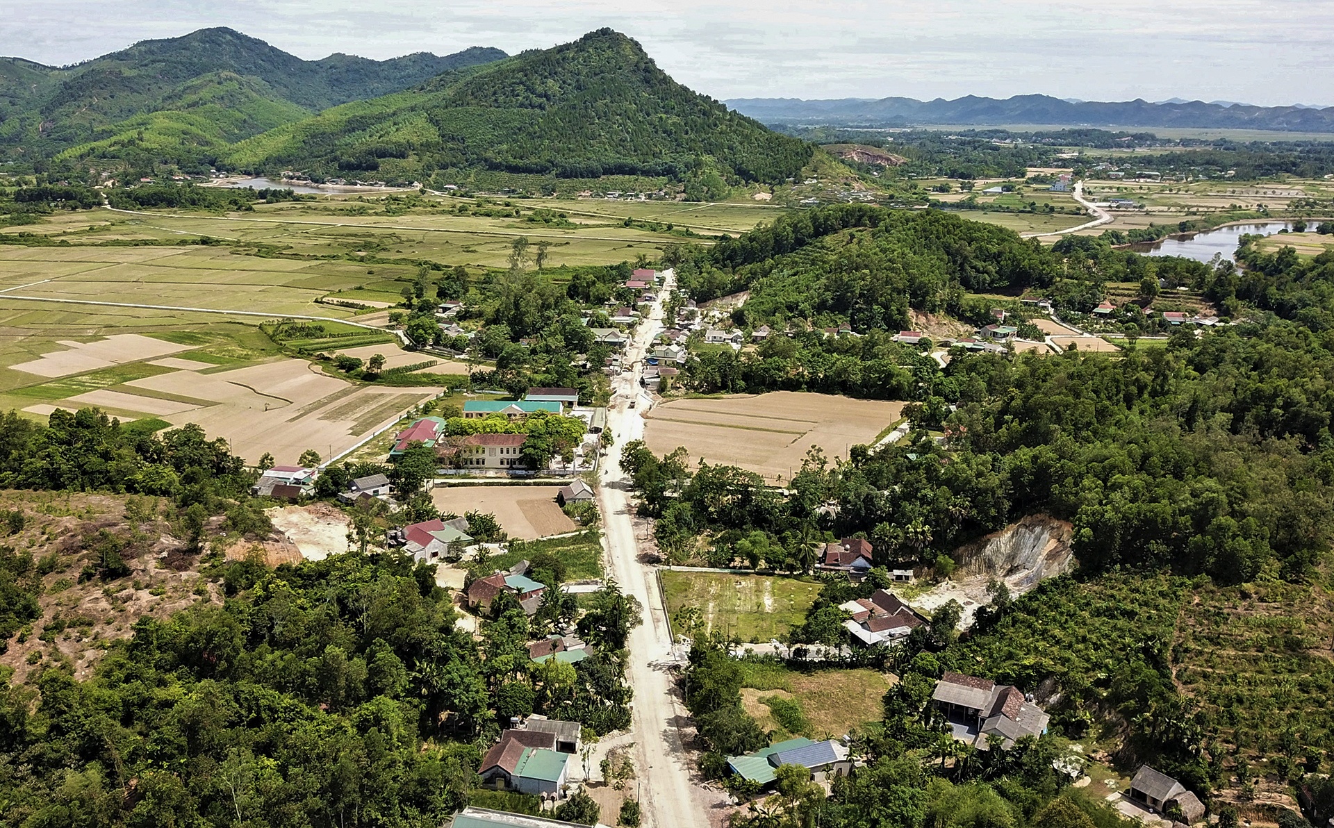 duong tram ty khong co bien bao anh 12