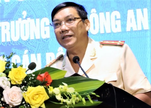 Ha Tinh co tan Giam doc cong an hinh anh