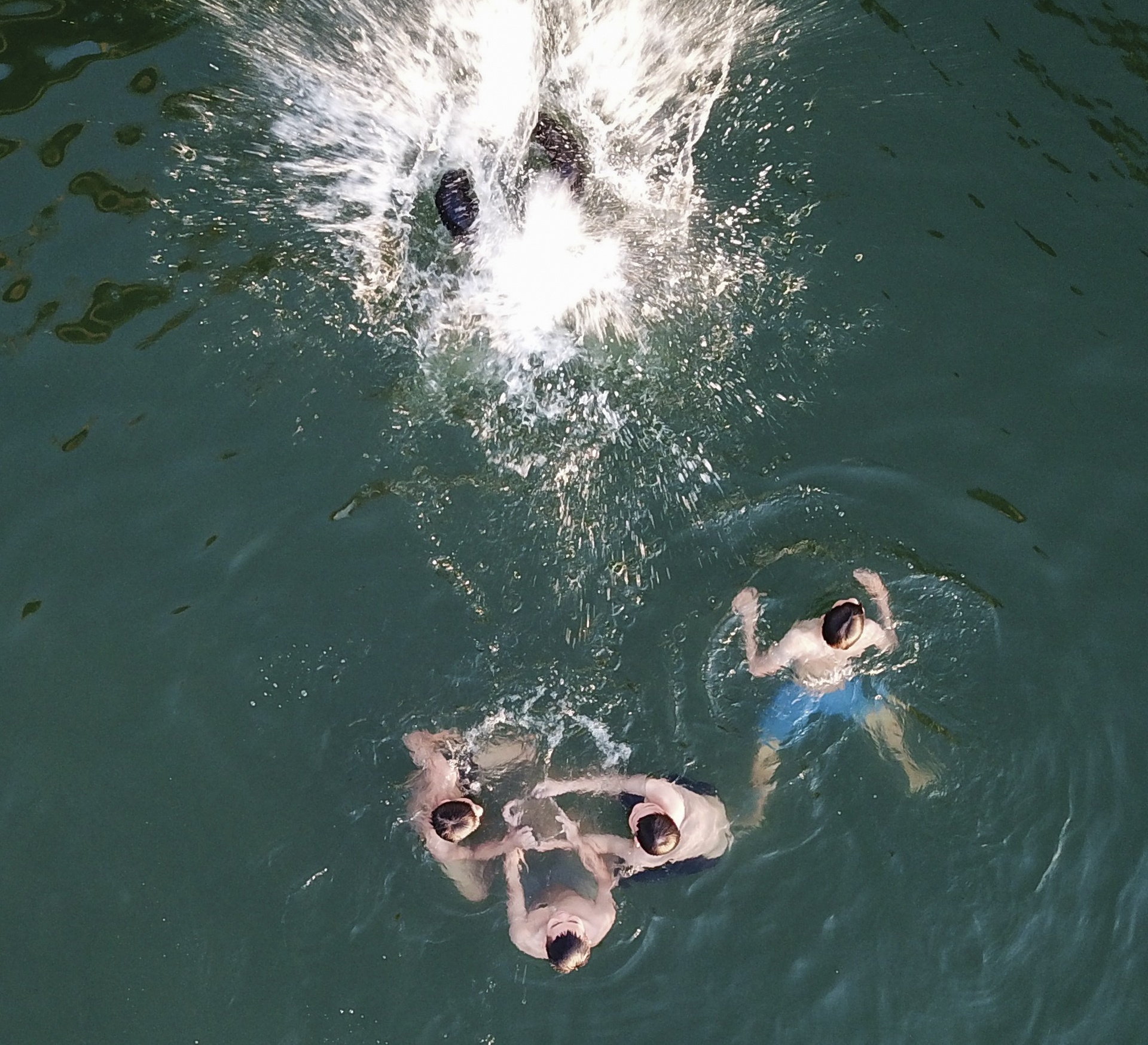 tam giai nhiet o ho Ke Go anh 3