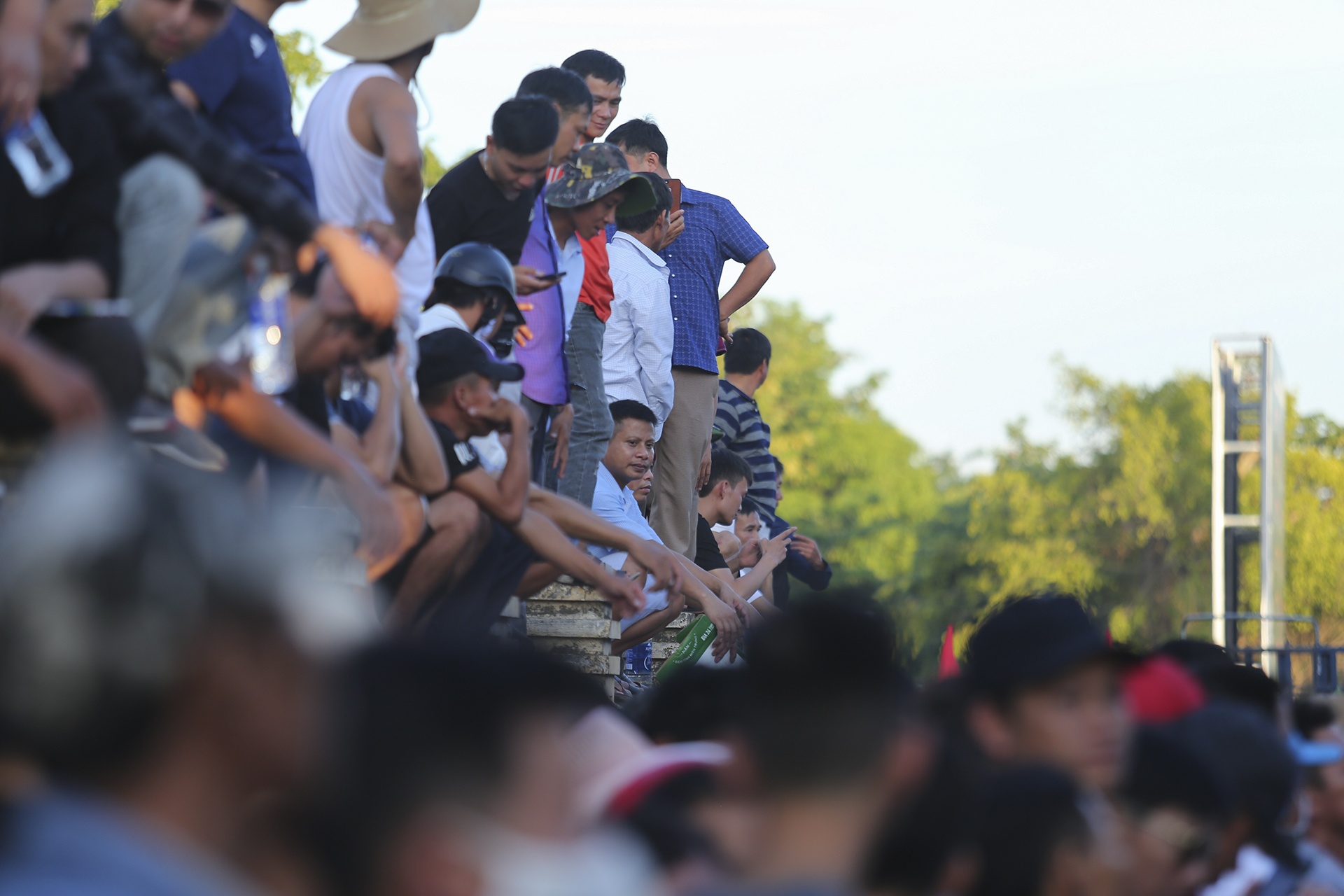 co dong vien tran vao san Ha Tinh anh 3