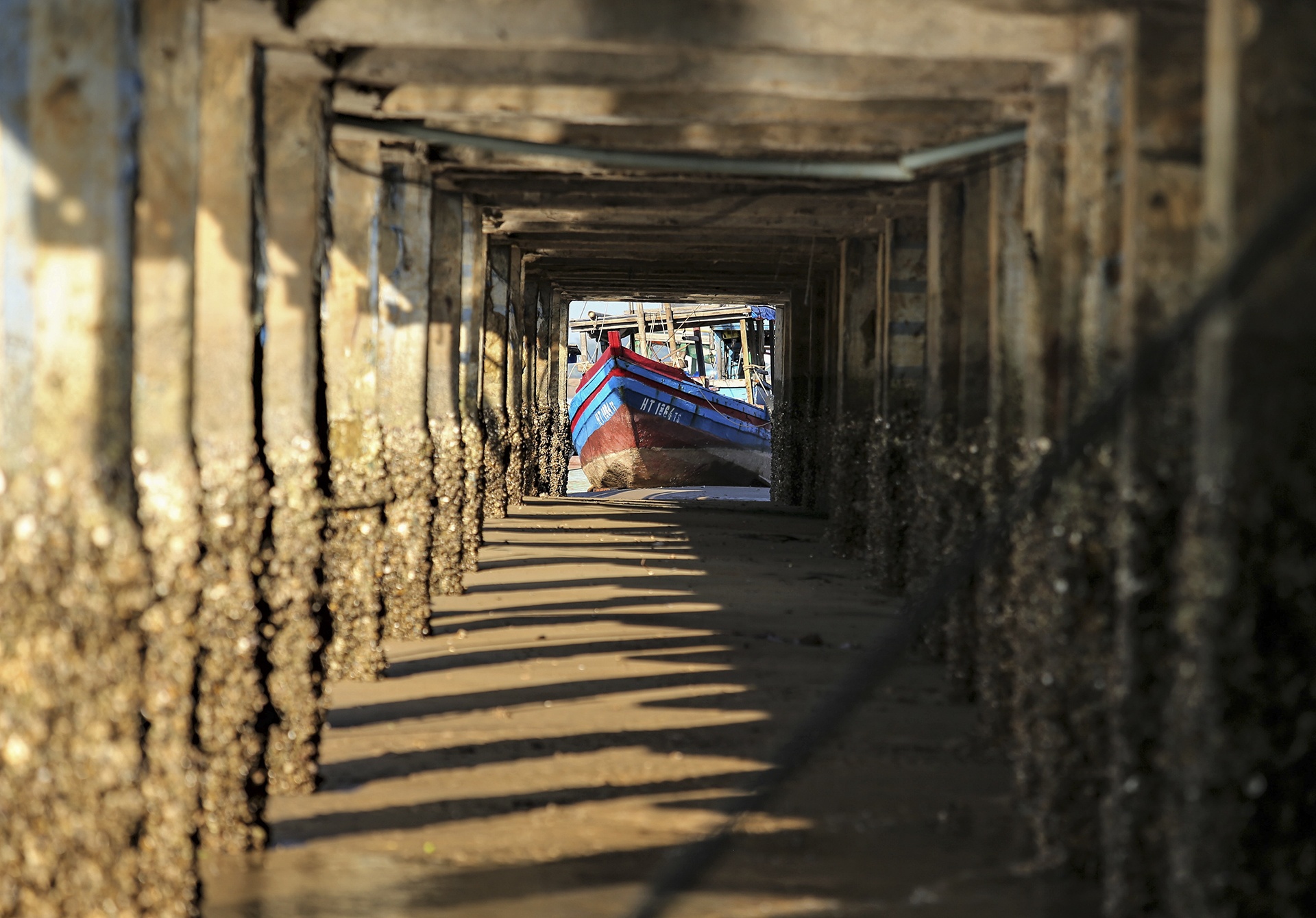 tau thuyen mac can anh 11