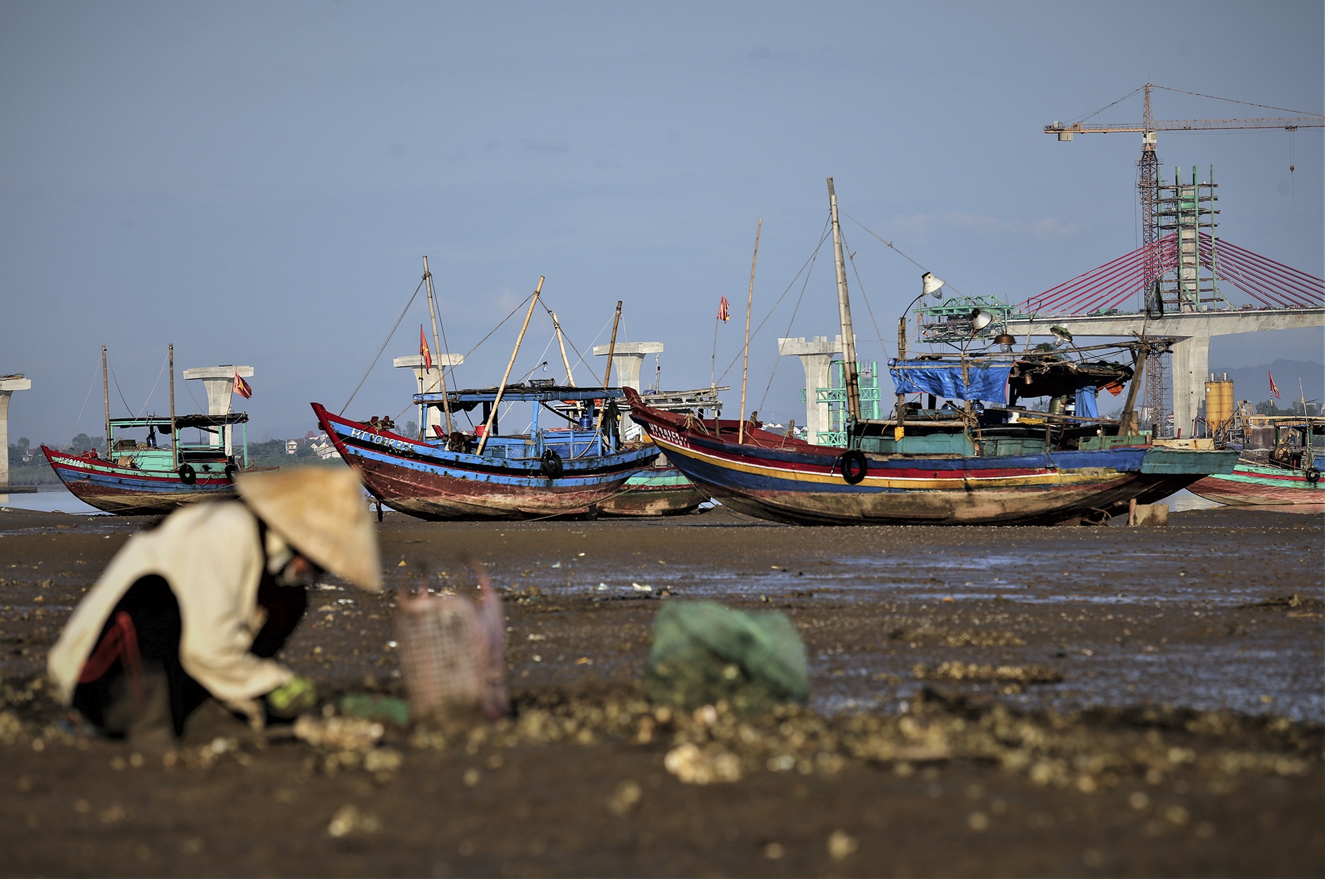 tau thuyen mac can anh 4